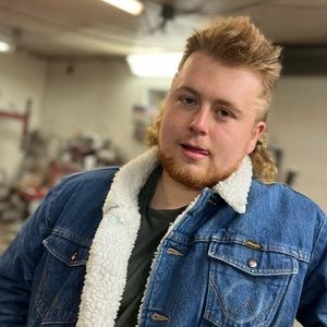 Meet your Posher, Oneil